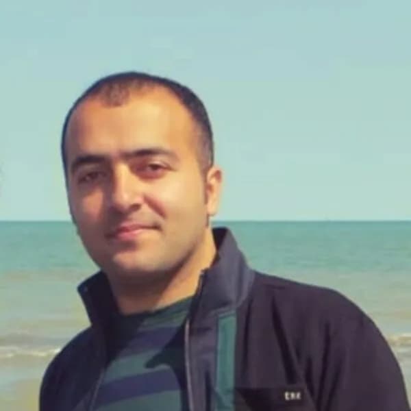 مجتبی ملک محمودی