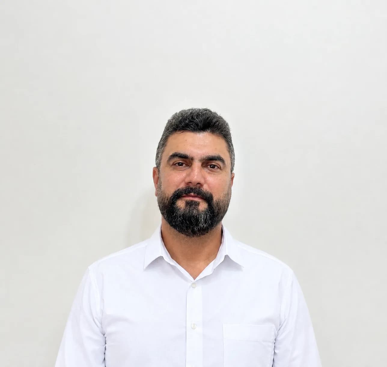 فرزاد فتاحی