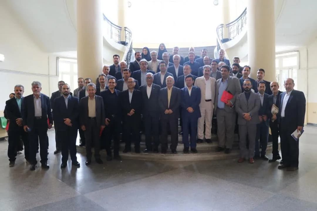 The presence of the director of Fadak Golugah Company in the strategic meeting of Mazandaran University and Industry